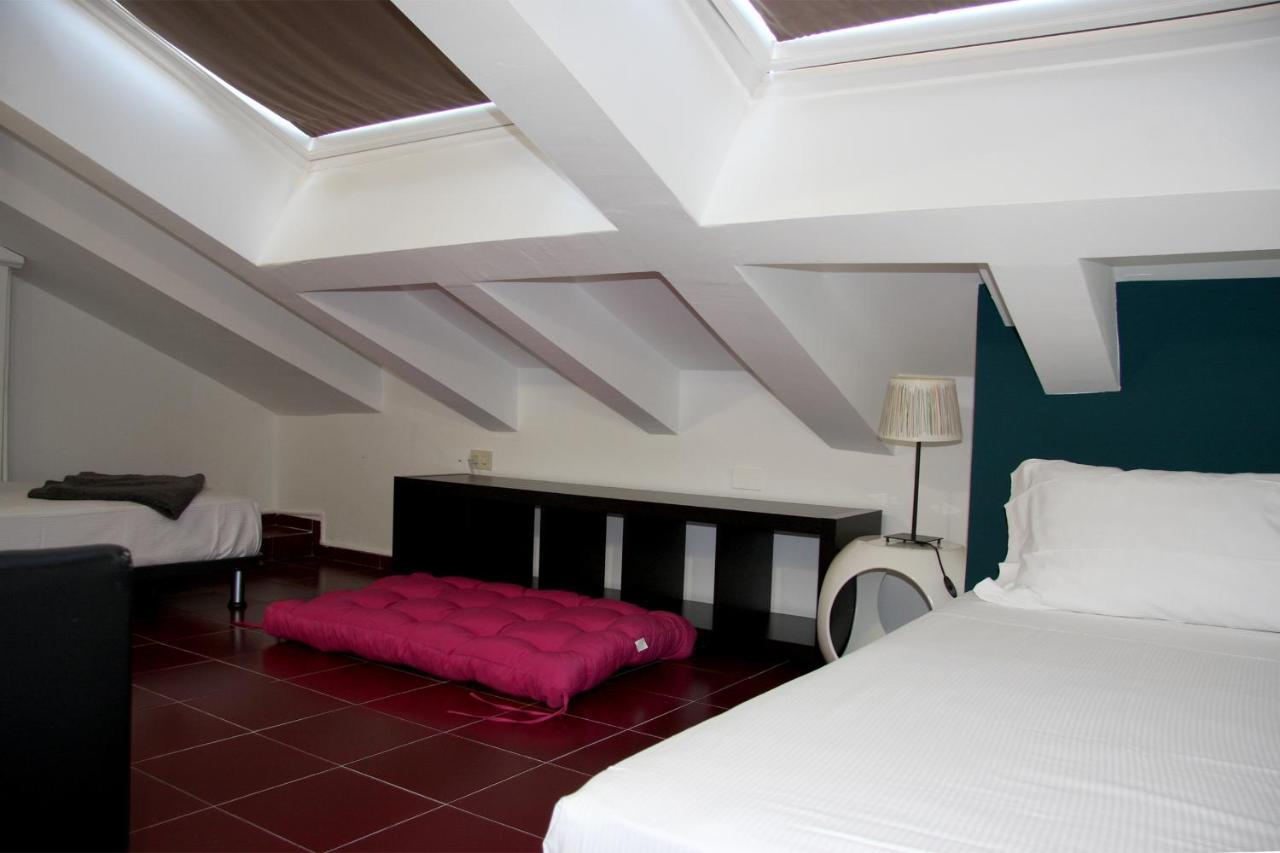 Ferienwohnung Mercanti Attic Version Mailand Exterior foto